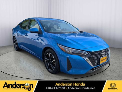 Used 2024 Nissan Sentra SV FWD image 1
