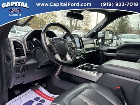 Used 2022 Ford F350 Platinum w/ FX4 Off-Road Package image 19
