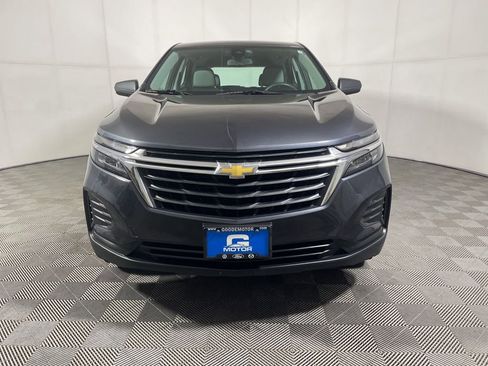 Used 2022 Chevrolet Equinox LS AWD/4WD image 3