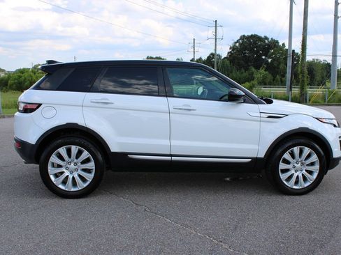 Used 2018 Land Rover Range Rover Evoque HSE AWD/4WD image 15