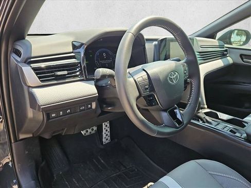 Used 2026 Toyota Camry SE w/ Convenience Package FWD image 10