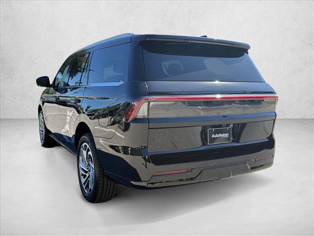New 2027 Lincoln Navigator Reserve AWD/4WD image 9