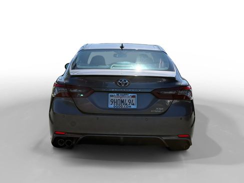 Used 2023 Toyota Camry XSE w/ Navigation Package FWD image 4