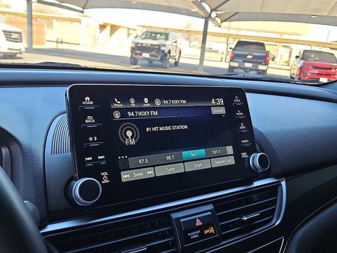 Used 2020 Honda Accord Sport image 12