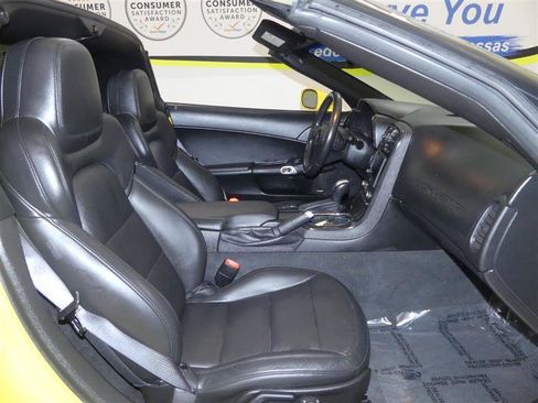 Used 2012 Chevrolet Corvette Grand Sport w/ 2LT Preferred Equipment Group image 8