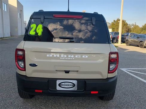 Used 2024 Ford Bronco Sport Outer Banks w/ Tech Package image 5