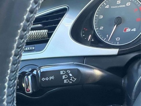 Used 2010 Audi S4 Premium Plus image 24