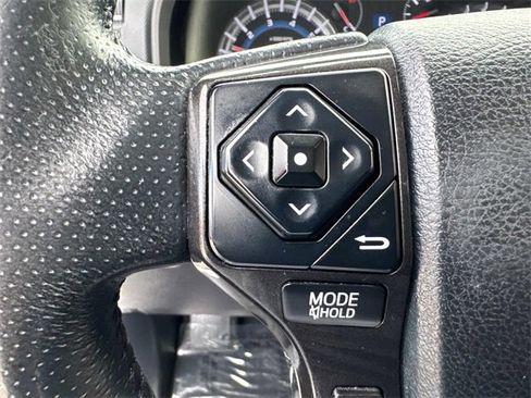 Used 2018 Toyota 4Runner TRD Off-Road w/ TRD Performance Package image 29