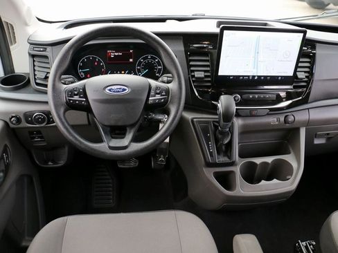 Used 2024 Ford Transit 350 XLT image 25