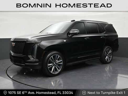 Used 2025 Cadillac Escalade Sport RWD image 1