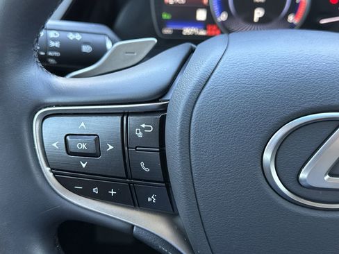 Used 2025 Lexus ES 350 350 w/ Premium Package image 22