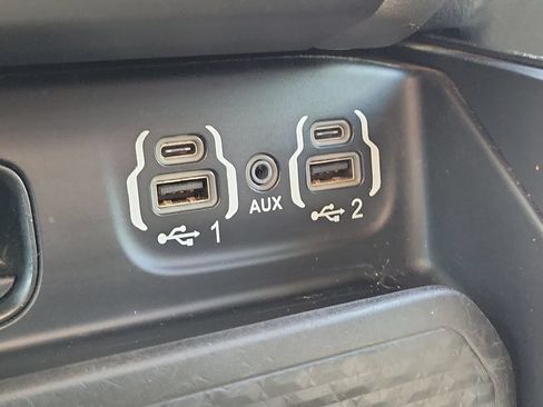 Used 2022 RAM 1500 Laramie w/ G/T Package RWD image 22