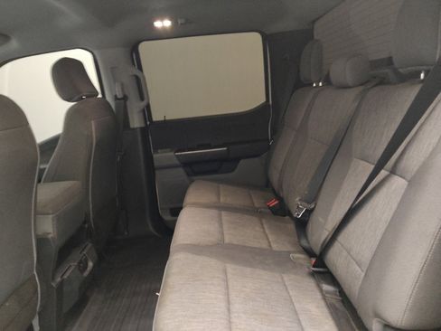 Used 2022 Ford F150 XL w/ Trailer Tow Package image 18
