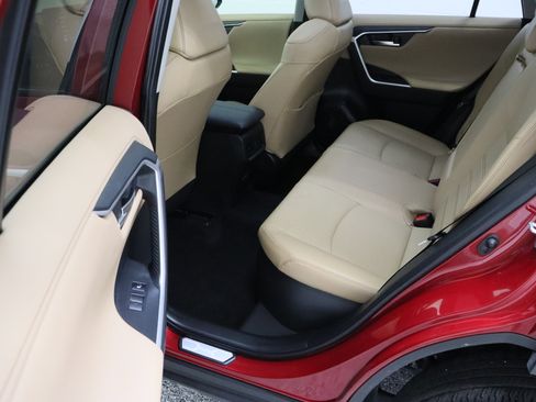 Used 2024 Toyota RAV4 Limited w/ Advanced Technology Package image 31