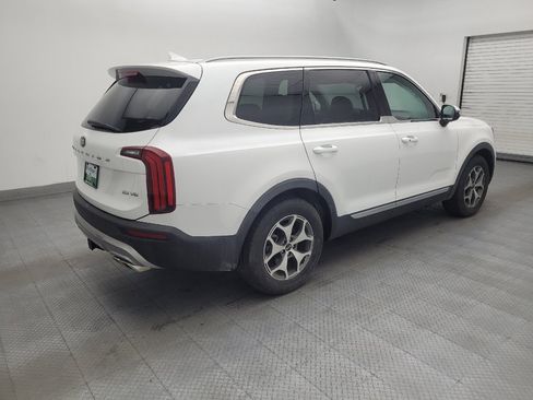 Used 2020 Kia Telluride EX w/ Towing Package FWD image 10