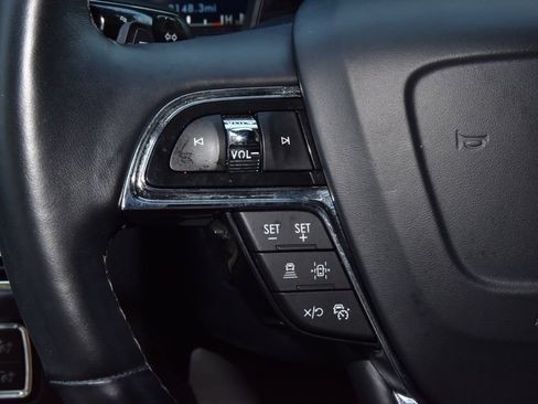 Certified 2024 Lincoln Navigator Premiere AWD/4WD image 24