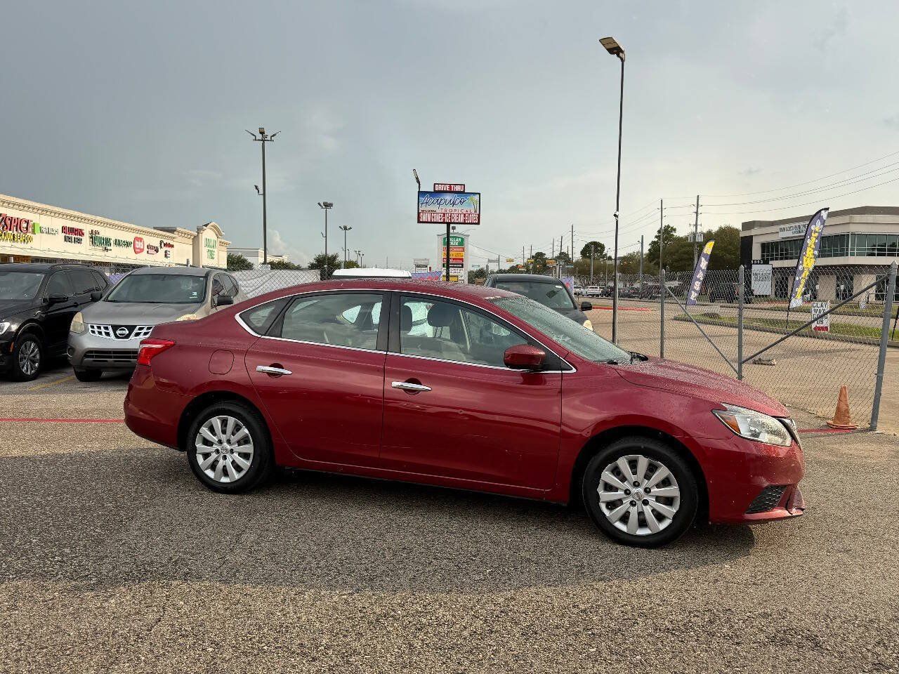Used 2017 Nissan Sentra SV FWD image 11