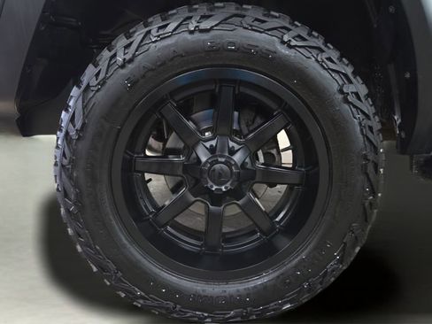 Used 2022 RAM 1500 Classic Warlock AWD/4WD image 29