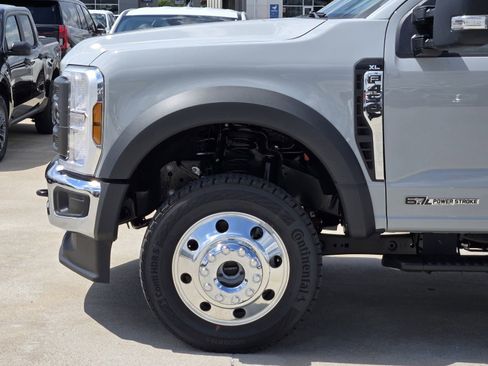 New 2026 Ford F450 XL w/ XL Driver Assist Package AWD/4WD image 9