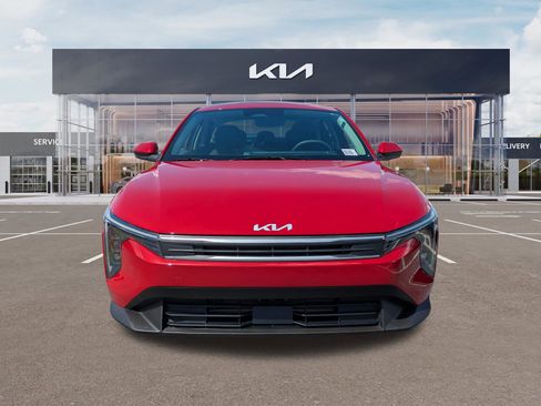 Certified 2025 Kia K4 LXS image 7