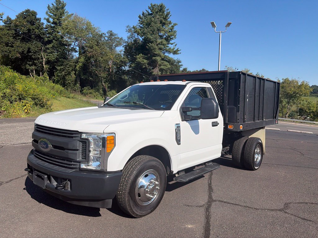 Used 2017 Ford F350 XL RWD image 4