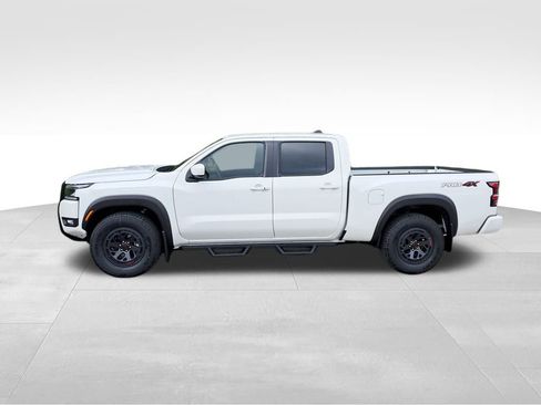 New 2025 Nissan Frontier PRO-4X image 2