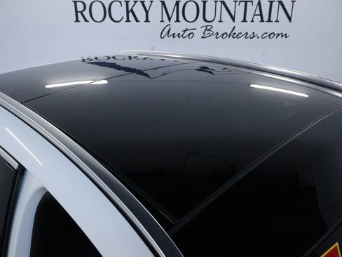 Used 2022 Mercedes-Benz GLA 250 4MATIC w/ AMG Line image 12