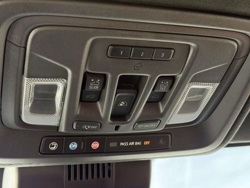 Certified 2024 GMC Sierra 3500 Denali Ultimate image 34