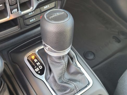 New 2026 Jeep Gladiator Sport AWD/4WD image 18