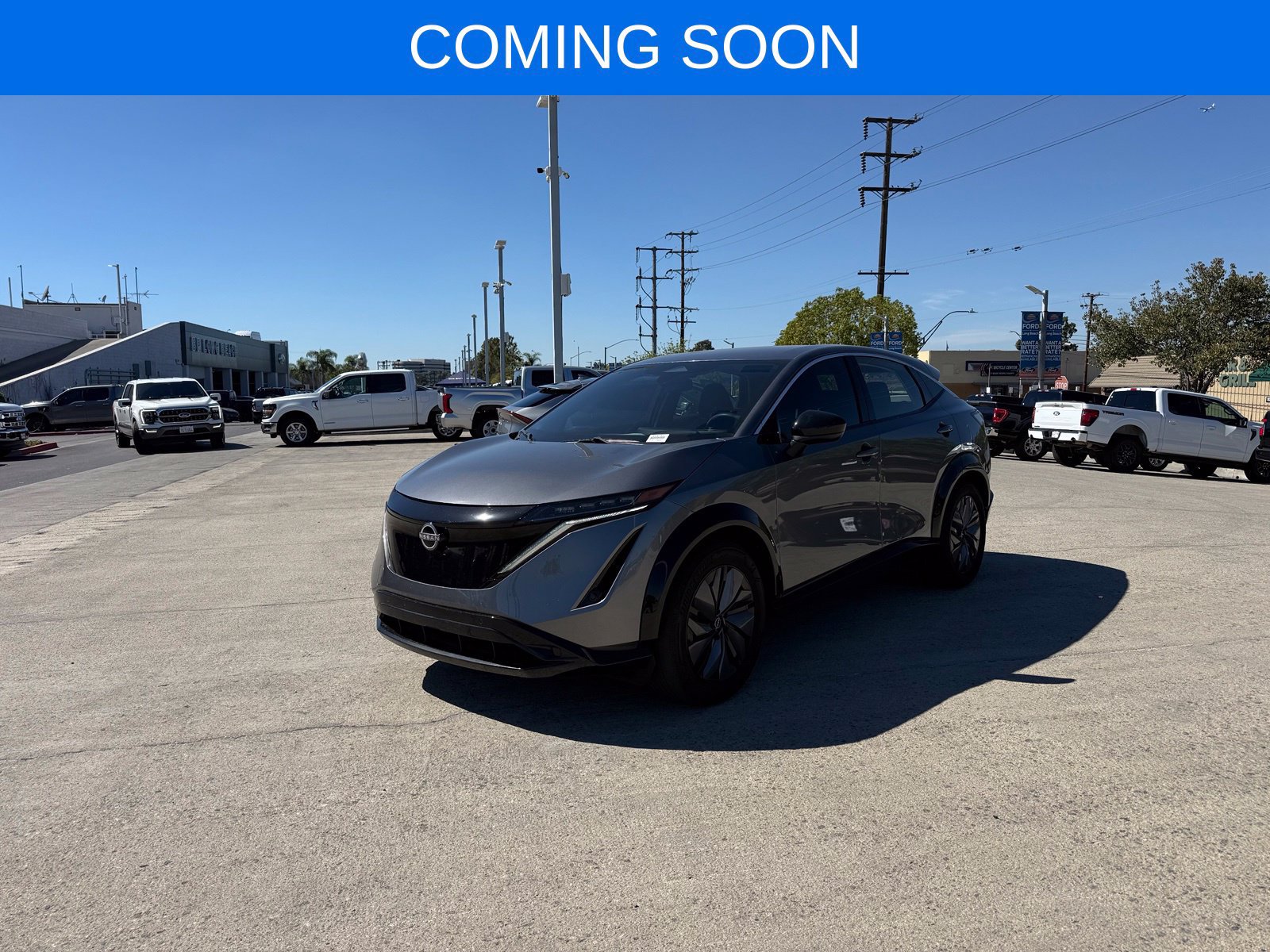 Used 2024 Nissan Ariya FWD image 1