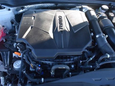 Used 2023 Kia K5 GT w/ GT1 Package image 38