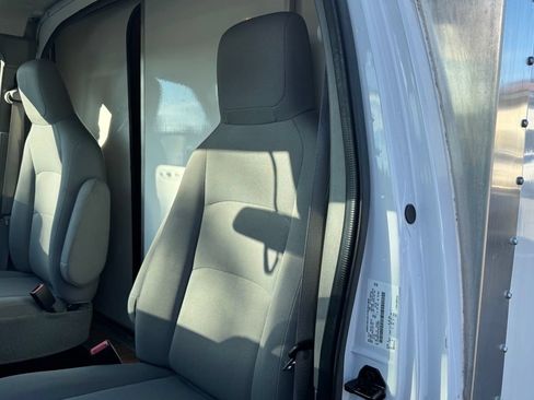 Used 2019 Ford E-350 and Econoline 350 Super Duty w/ Power Windows & Locks Group RWD image 16