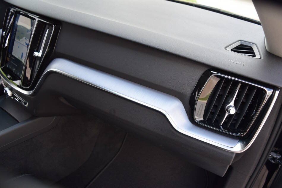 Used 2019 Volvo S60 T5 Momentum w/ Premium Package FWD image 55