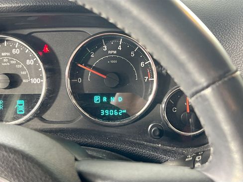 Used 2015 Jeep Wrangler Sport w/ Quick Order Package 24S image 11