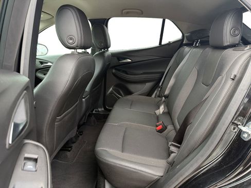 Used 2025 Buick Encore GX Preferred FWD image 19