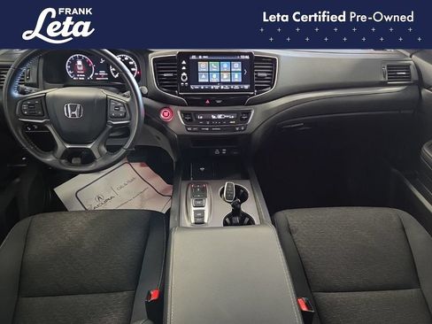 Used 2025 Honda Ridgeline Sport image 16