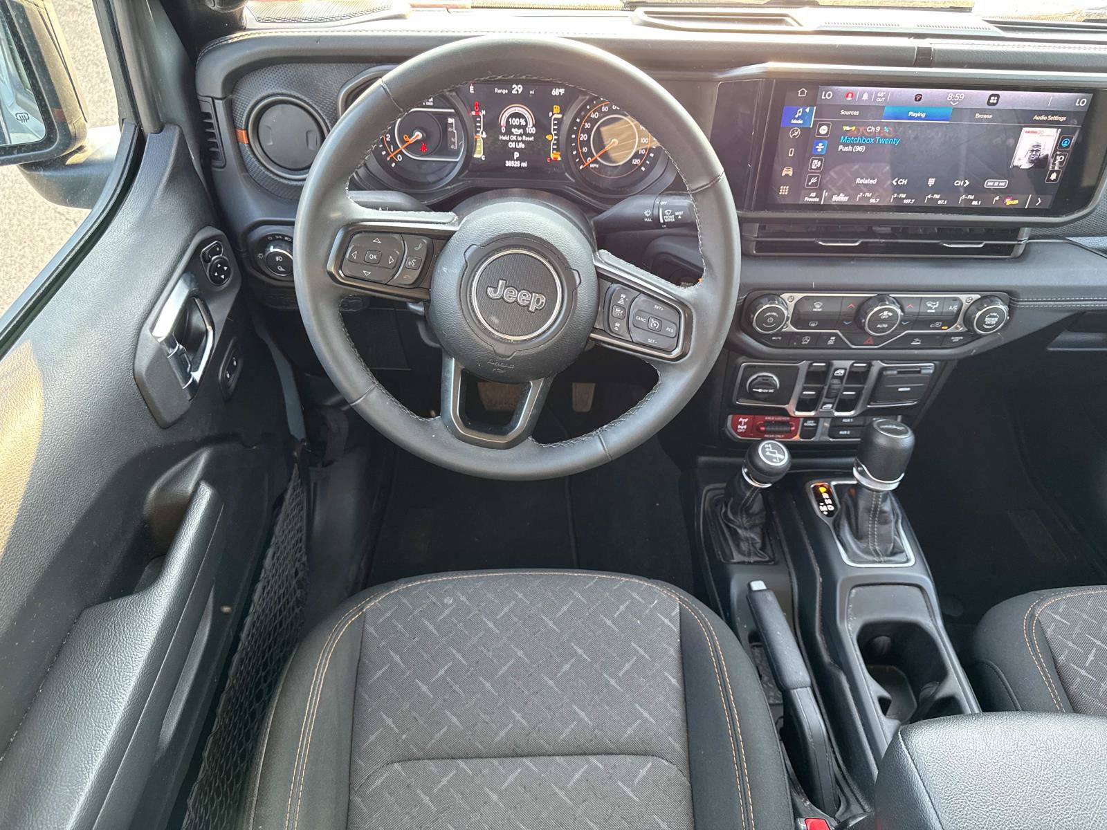 Used 2026 Jeep Gladiator Mojave AWD/4WD image 13
