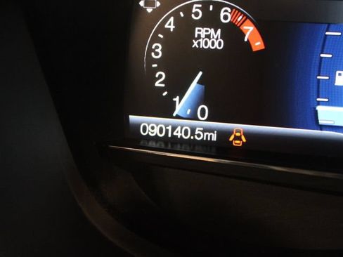 Used 2018 Ford Explorer Sport AWD/4WD image 6