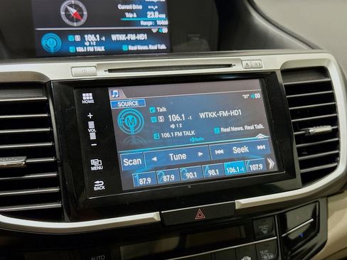 Used 2016 Honda Accord EX-L image 35