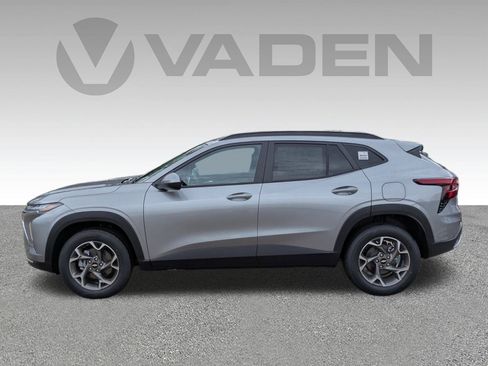 New 2026 Chevrolet Trax LT image 29