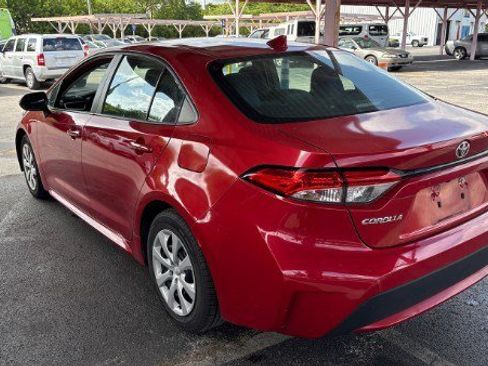 Used 2020 Toyota Corolla LE FWD image 6