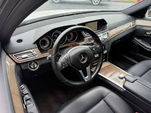 Used 2014 Mercedes-Benz E 350 Sedan w/ Premium 1 Package image 7