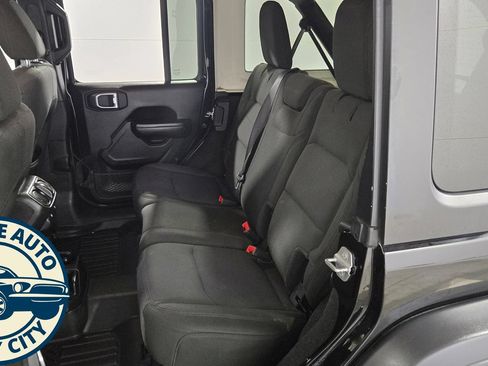 Used 2021 Jeep Wrangler Unlimited Sport AWD/4WD image 27