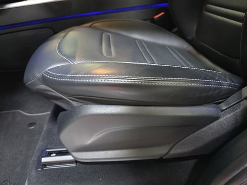 Used 2022 Mercedes-Benz G 550 image 28