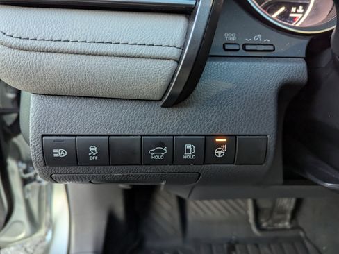 Used 2023 Toyota Camry XLE image 14