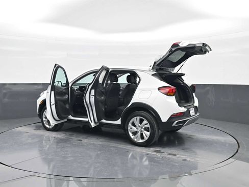 New 2025 Buick Encore GX Preferred image 40