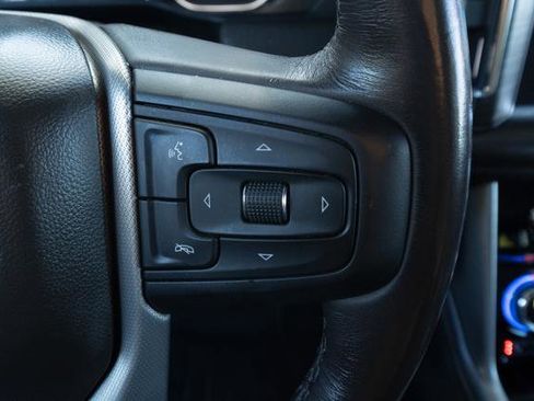 Used 2021 GMC Yukon Denali w/ Denali Premium Package image 17