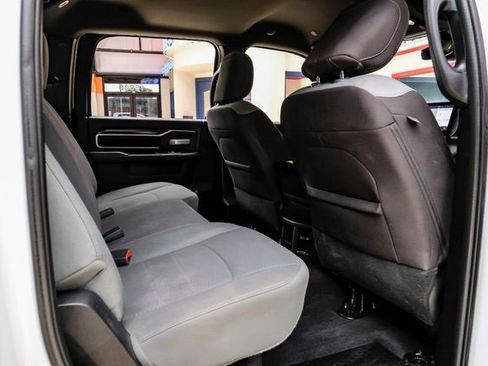 Used 2024 RAM 3500 Big Horn image 36