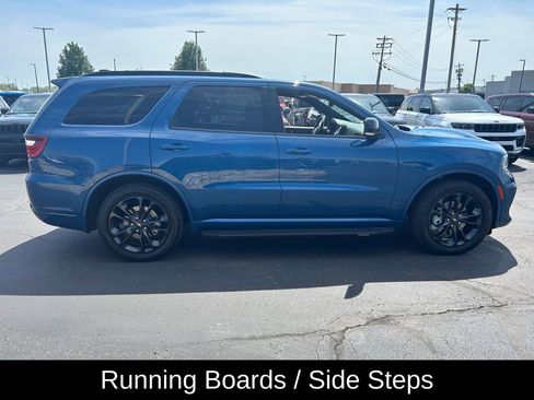 Certified 2023 Dodge Durango R/T AWD/4WD image 9