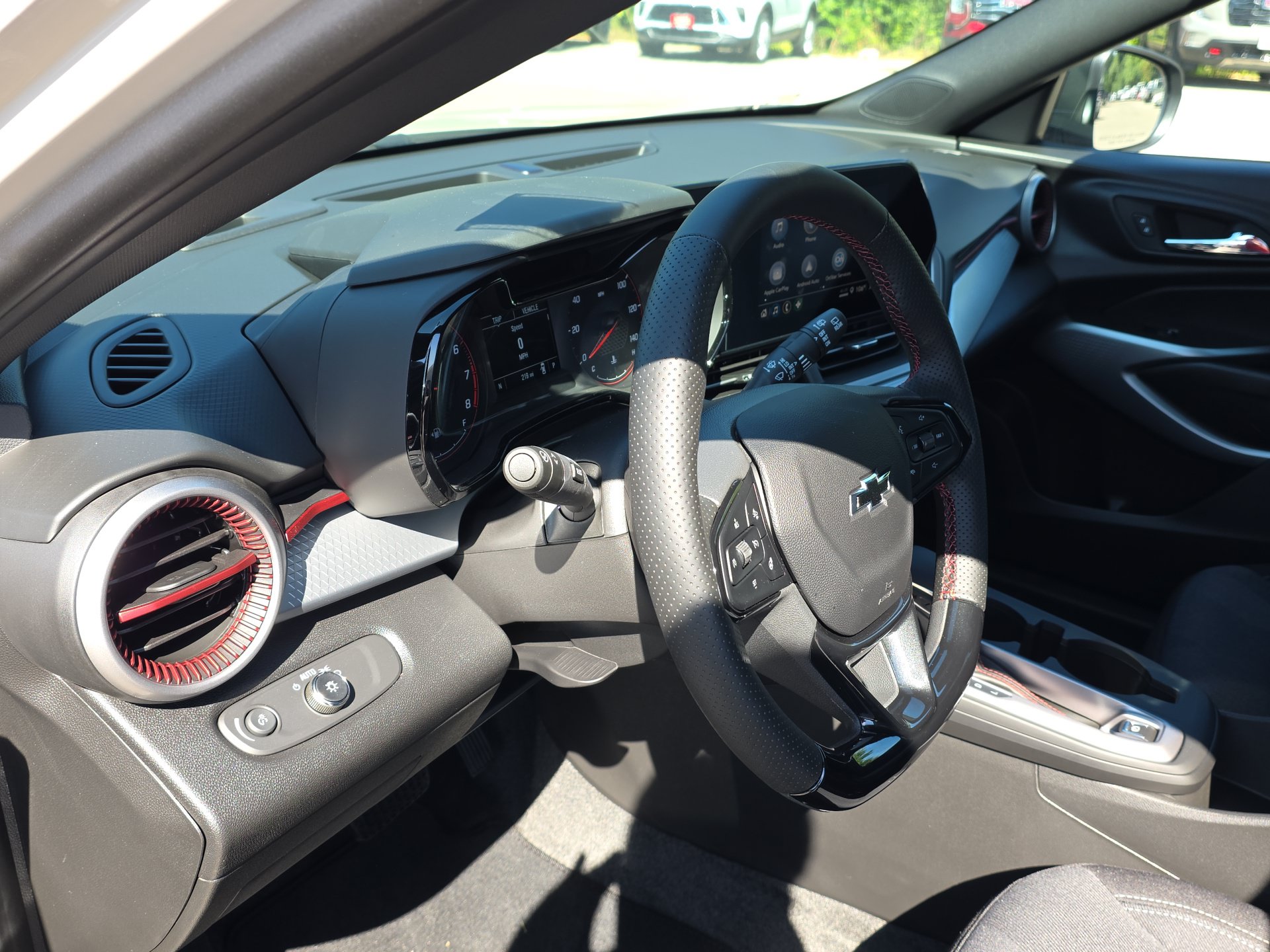 New 2026 Chevrolet Trax RS w/ Driver Confidence Package FWD image 14